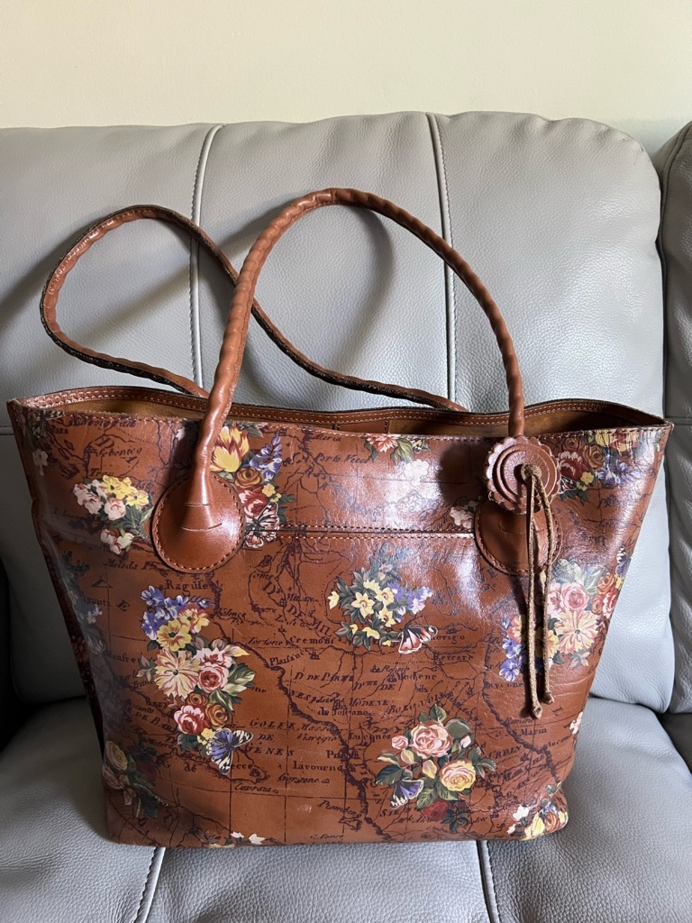 Patricia Nash Aveley English Garden Floral Map Shoulder Bag Brown Leather